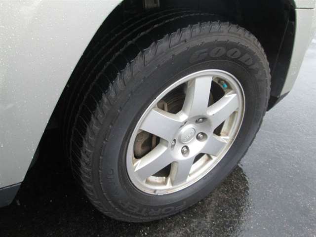 Jeep Grand Cherokee 2010 photo 20